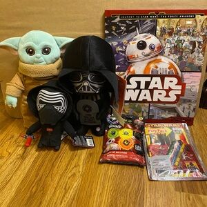 Kid's Star Wars Mixed Toy Bundle With Plushies, Darth Vader Waddler, Balloons.